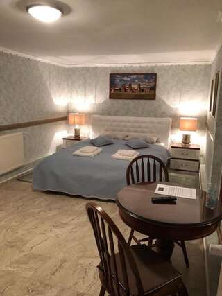 Отели типа «постель и завтрак» Villa Platinvm Предял Двухместный номер с 1 кроватью и террасой-3